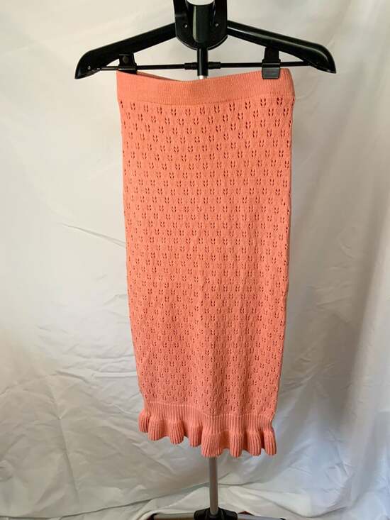 LC Lauren Conrad Dresses & Skirts - LC Lauren Conrad Skirt Women’s Size S Coral Pink Knit Midi